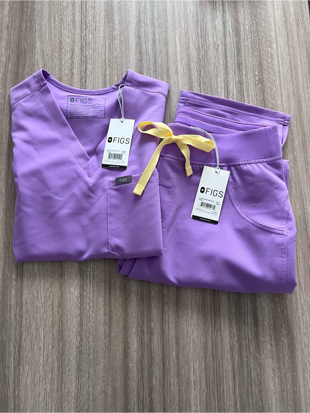 Figs Scrub Set in Wild Iris